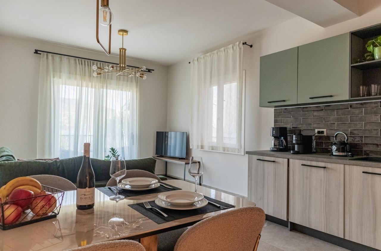 Chelmis Sea Front Apartments - Atlantis Argostoli  Ngoại thất bức ảnh